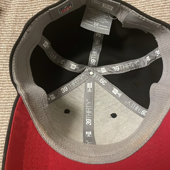 NHL Arizona Cardinals Black & Red Cup - Picture 7 of 7